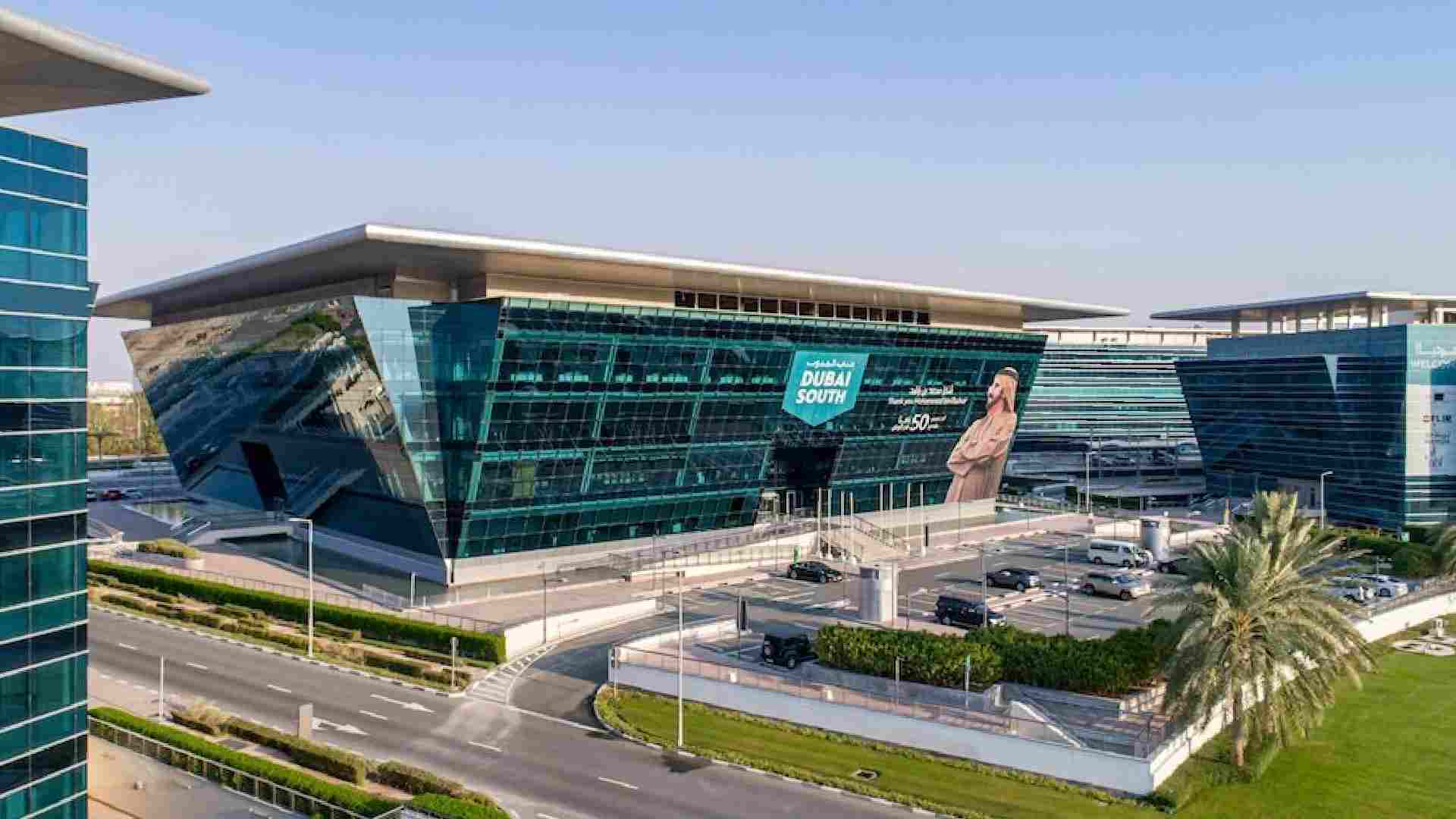 Dubai south freezone